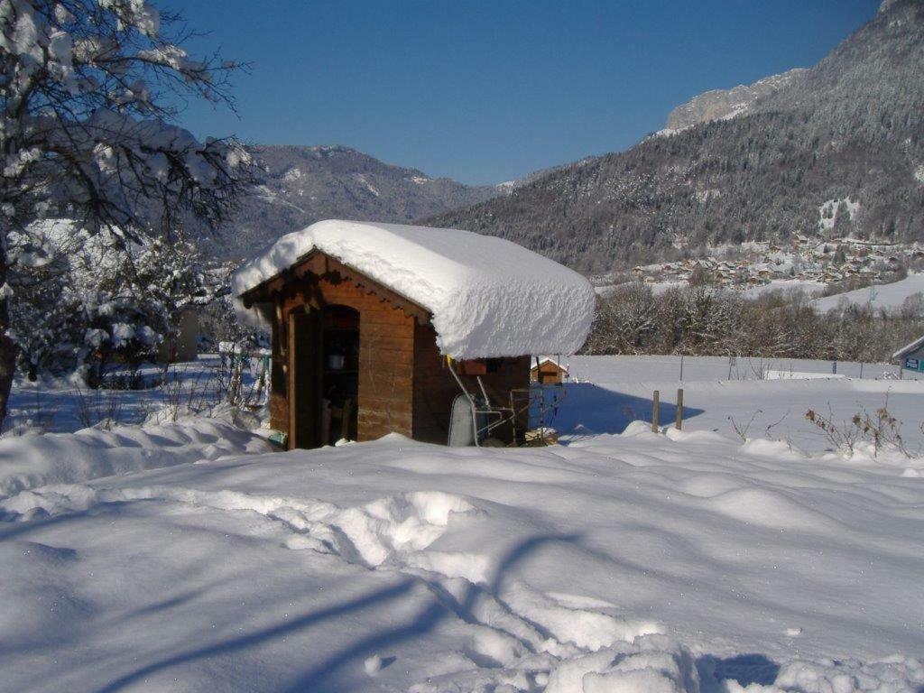 Le Gite De La Maison Soleil, Entre Lac Et Montagne Alex Exterior photo